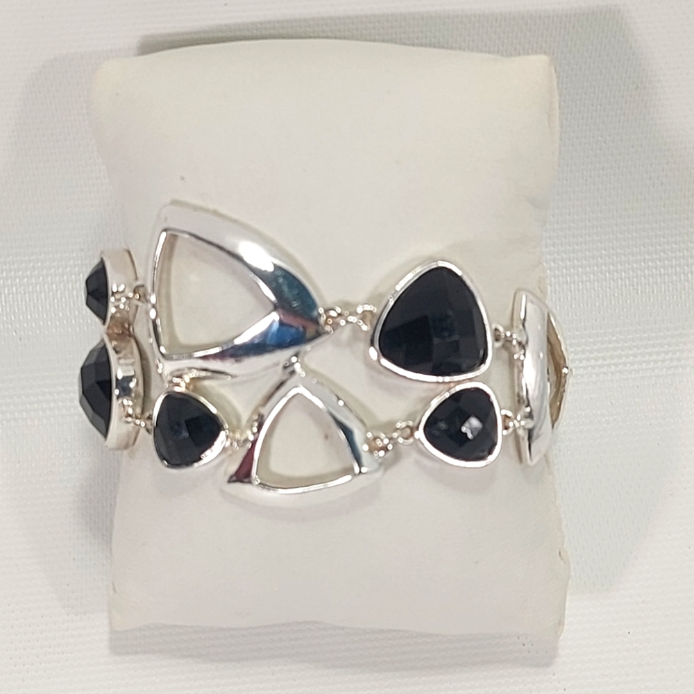 Black Silver Tone Triangle Geometric Chucky Links Bracelet